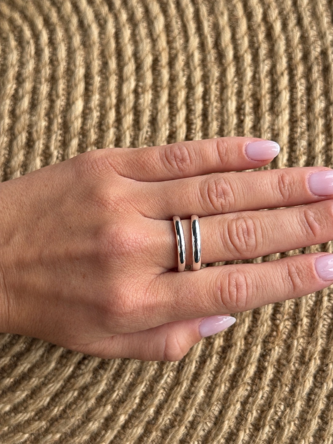 Anillo Aina