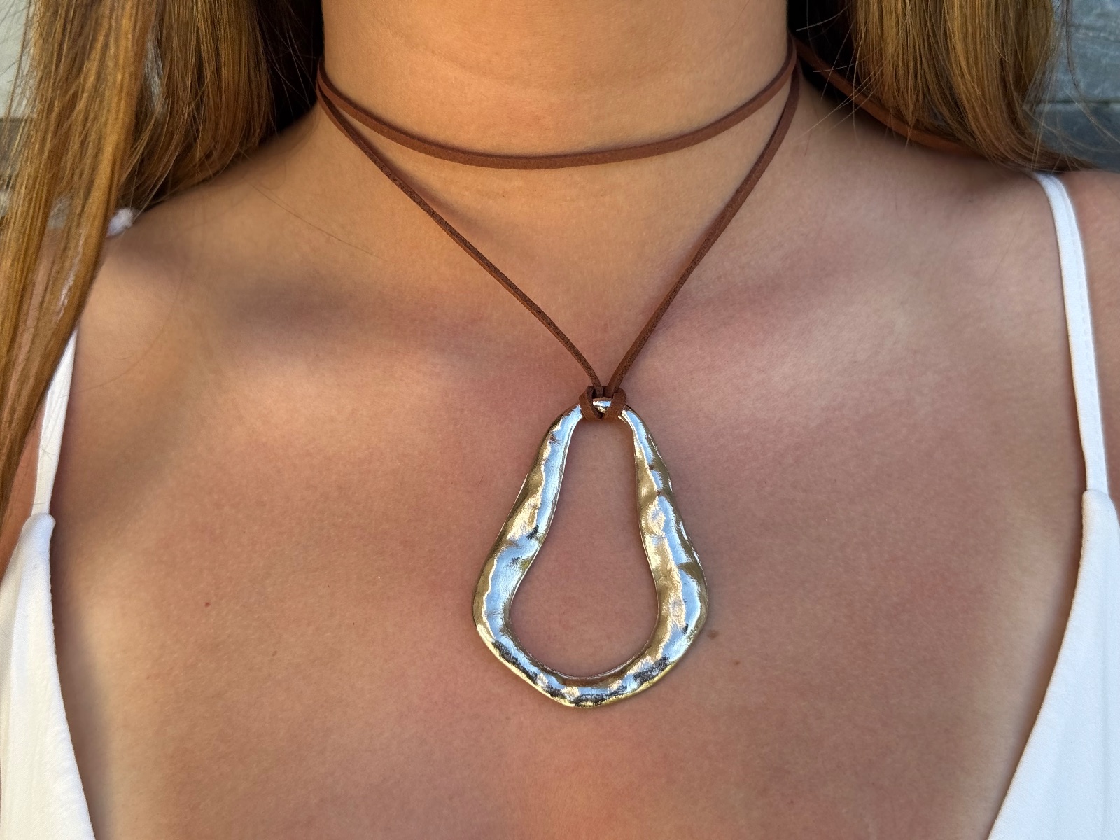 Collar Ines